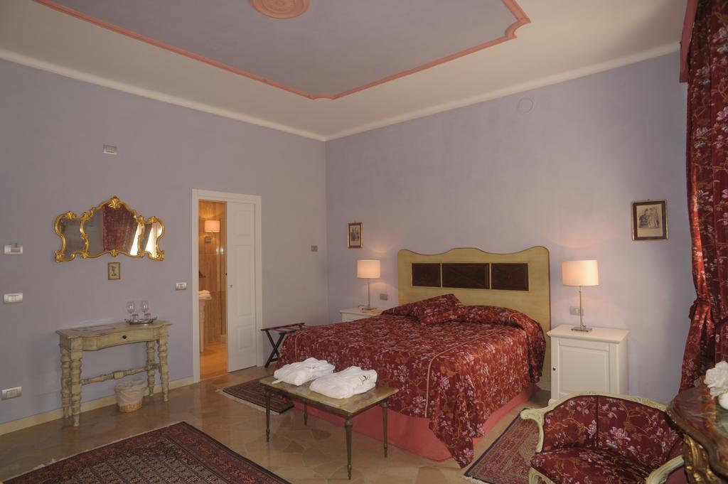 Bed and Breakfast Relais Al Bel San Domenico Alba  Pokoj fotografie